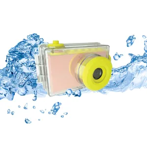 Appareil photo pour enfants myFirst Camera 2 rose dans un étui étanche IPX8 avec des détails jaunes et une coque de protection transparente